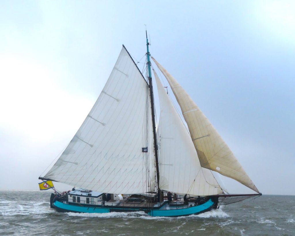 Das Segelschiff Confiance