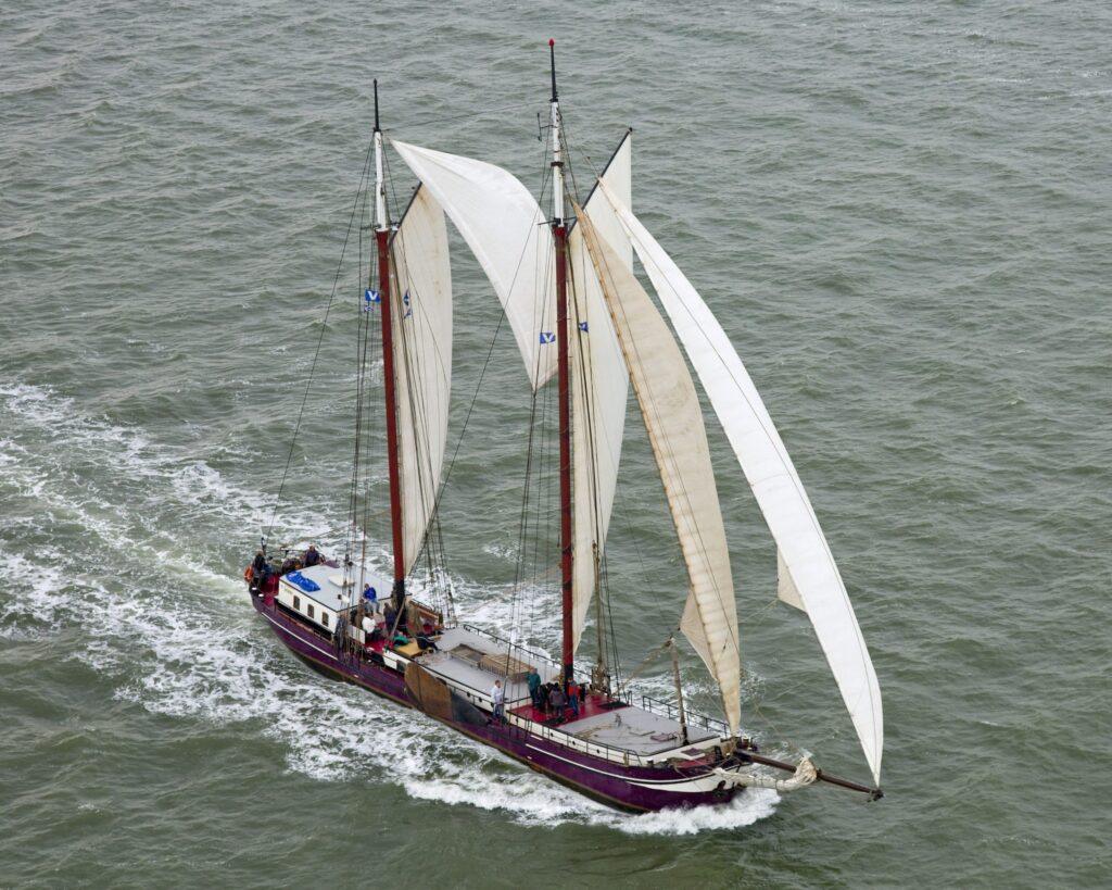 Das Segelschiff Vliegende Draeck